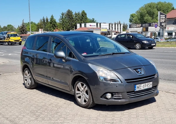 Peugeot 5008 cena 19999 przebieg: 312000, rok produkcji 2013 z Otmuchów małe 137